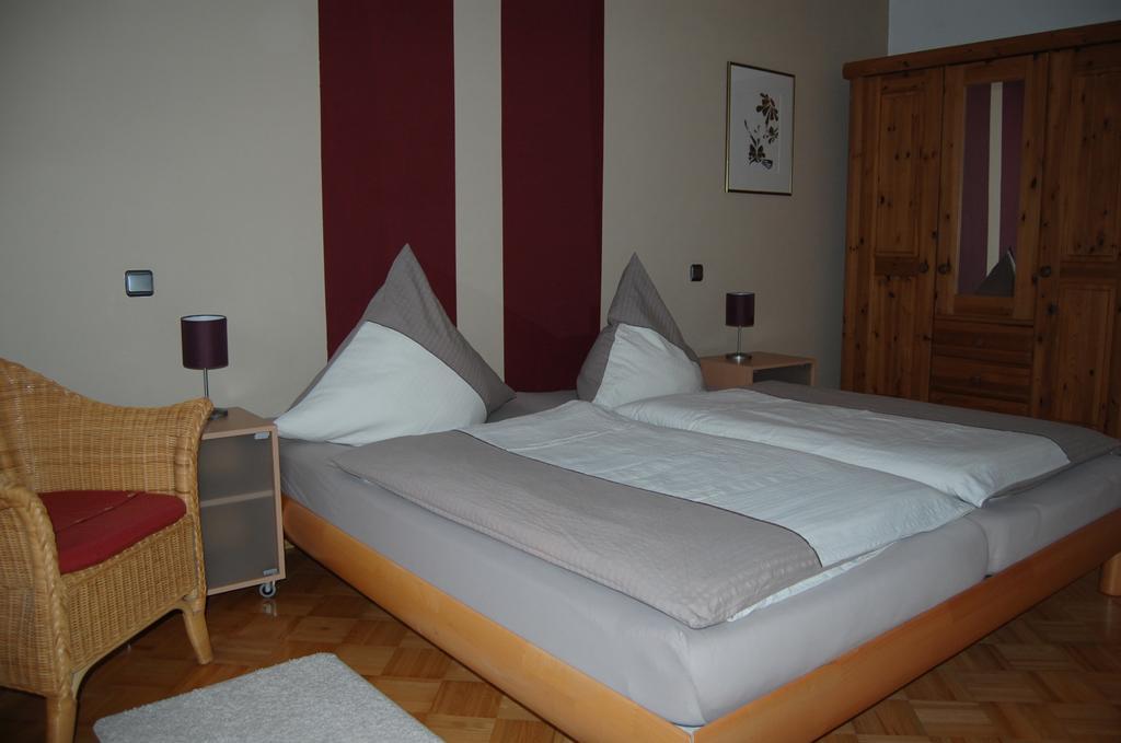 Ferienhaus Ginsterbluete Шлайден Стая снимка